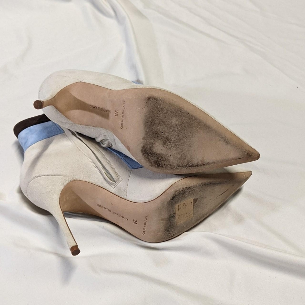 Manolo Blahnik - Picture 8 of 8